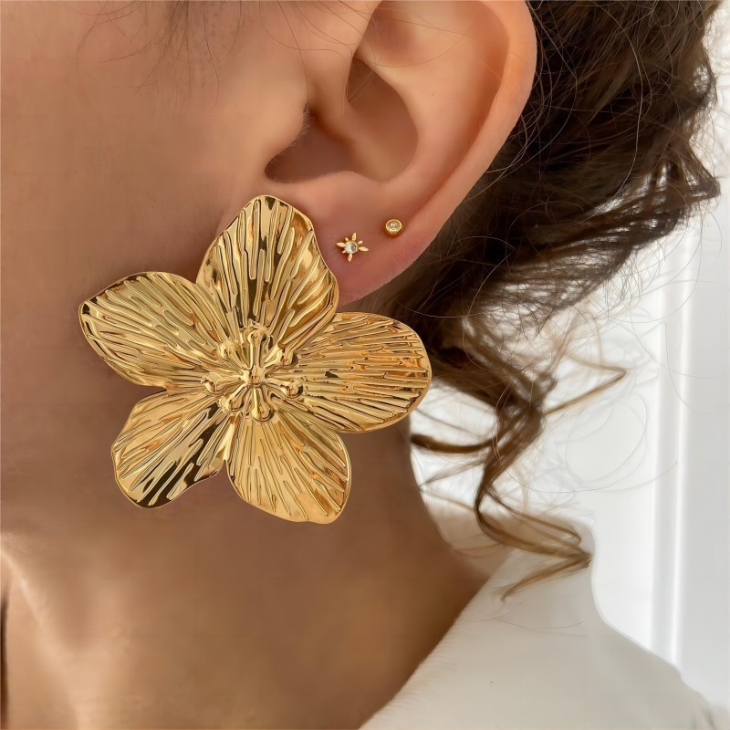 RHODES – Flower Stud Earrings – 6037
