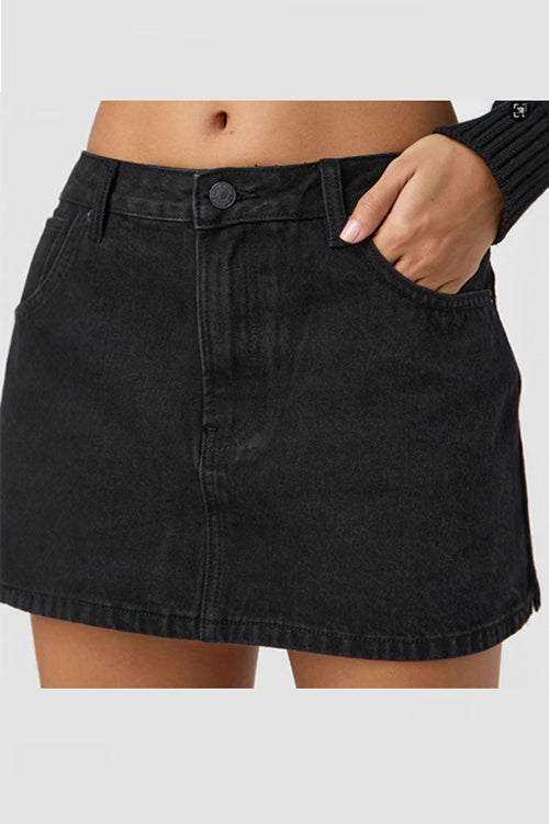 LYON – One Button Denim Mini Skirt – 5347