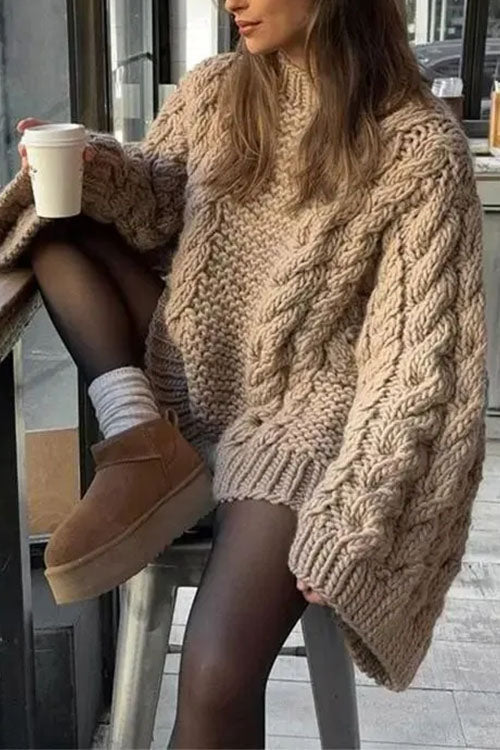 BUDAPEST – Oversized Cable Knit Sweater – 6908