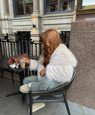 BRUSSELS – Oversized vegan Fur Coat – 4242