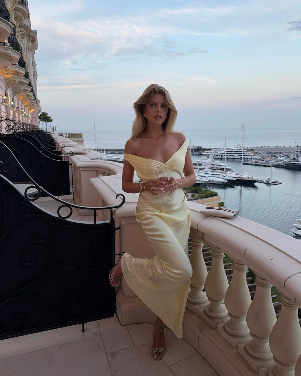 ANTIBES – Satin Backless Maxi – 5659
