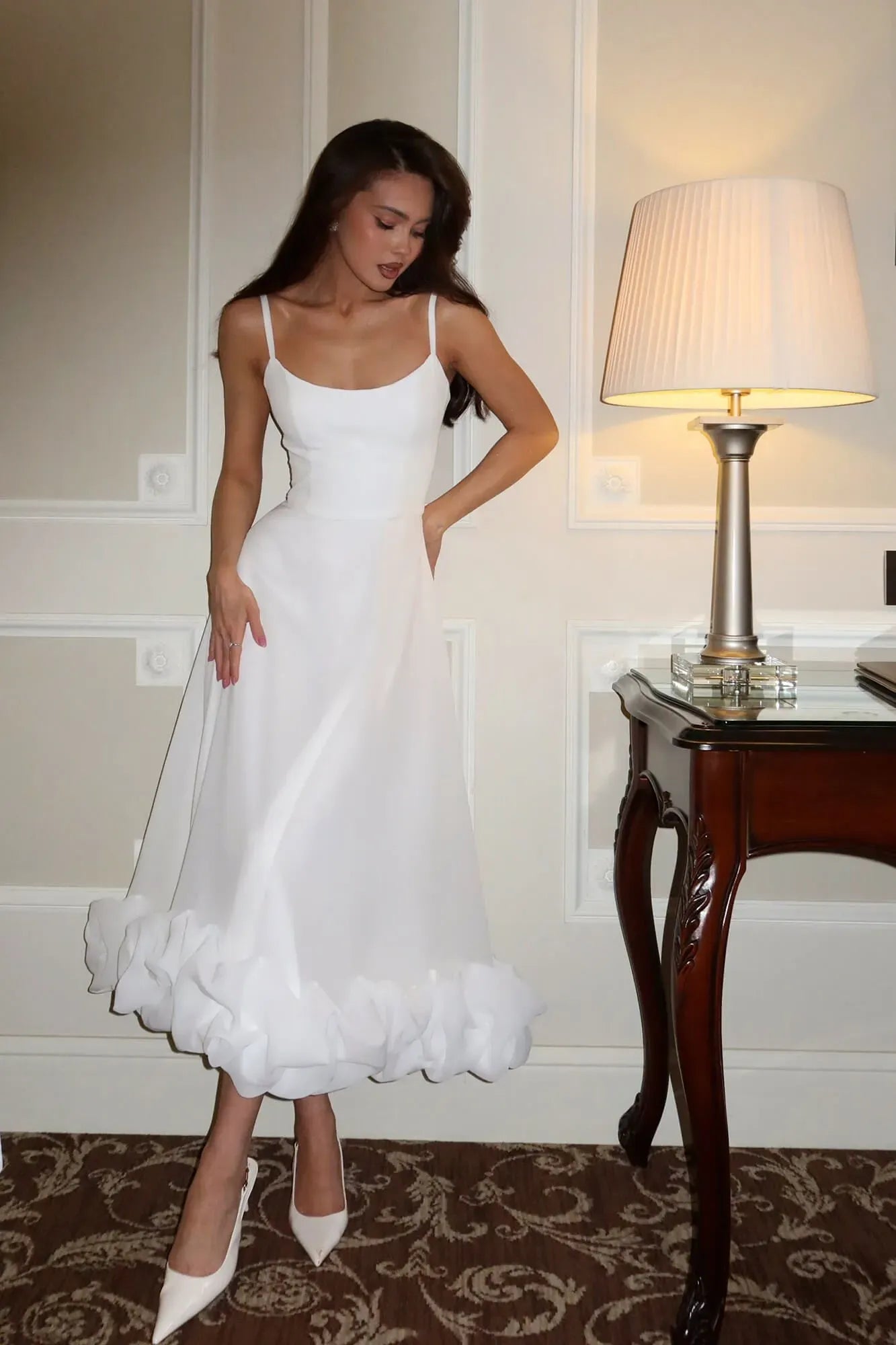 NAPLES – Sleeveless Twirl Midi Dress – 9128