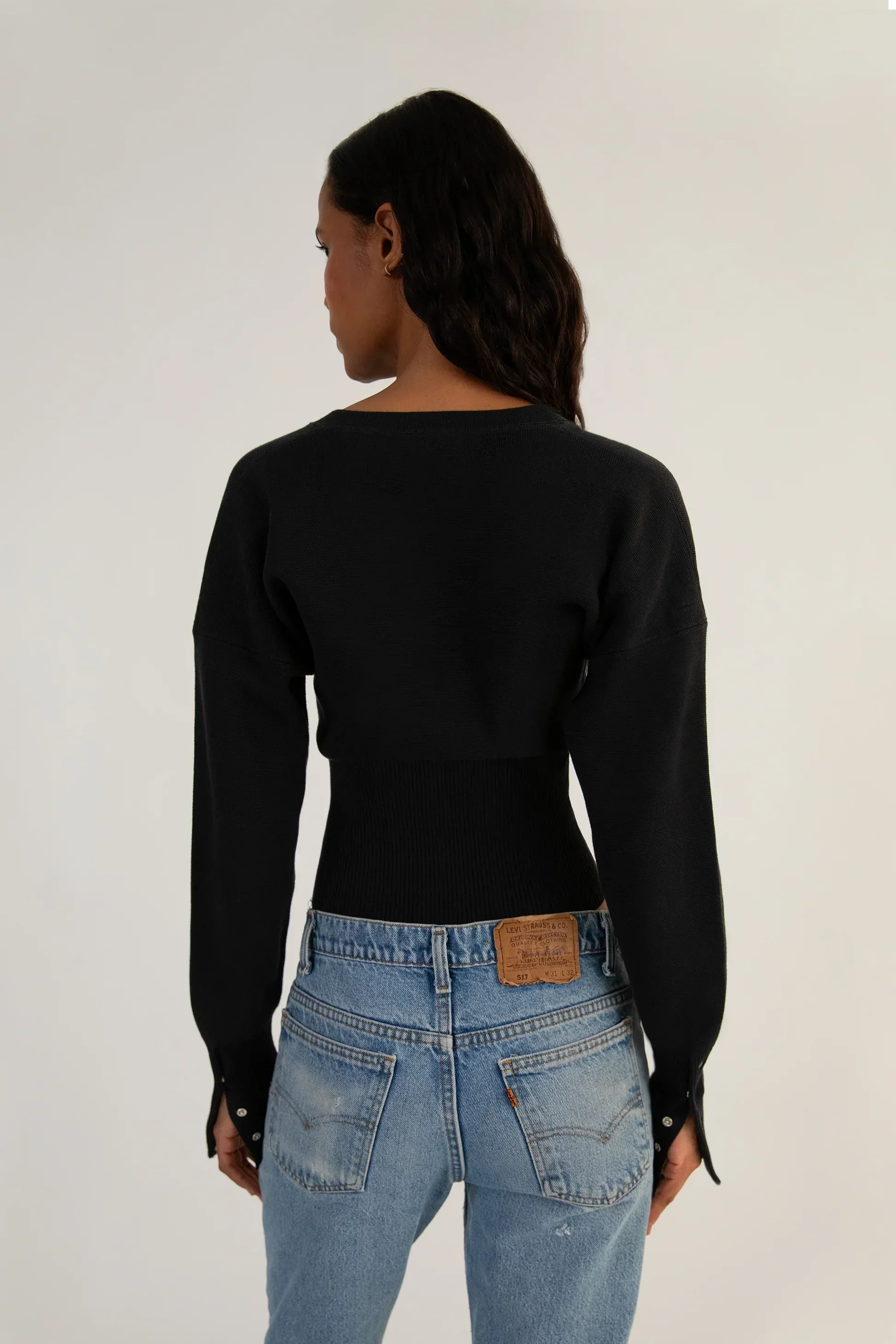 BRUSSELS – Fitted Ribbed Cardigan – 6534