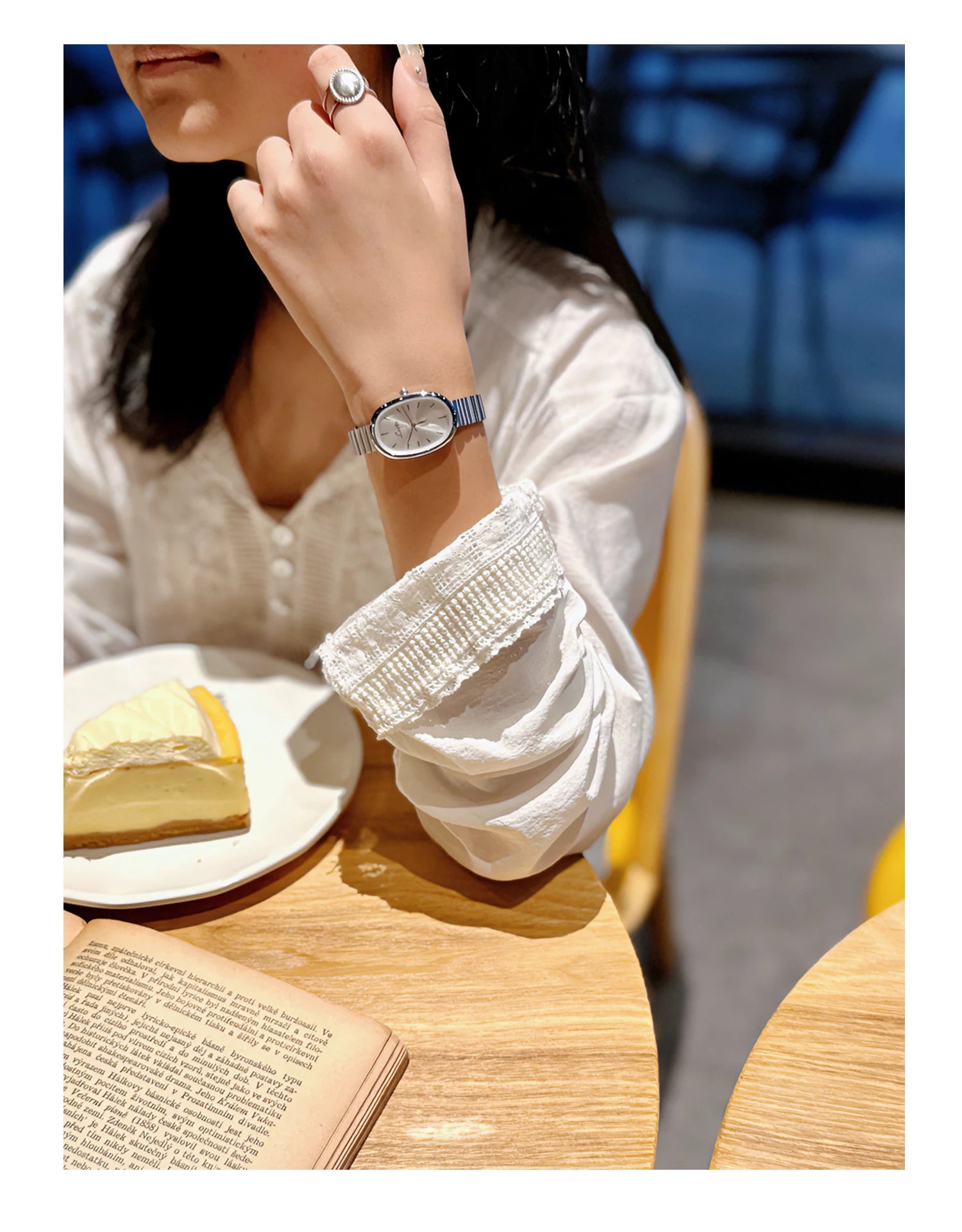 GENT – Silver Stainless Steel Oval Watch – 071