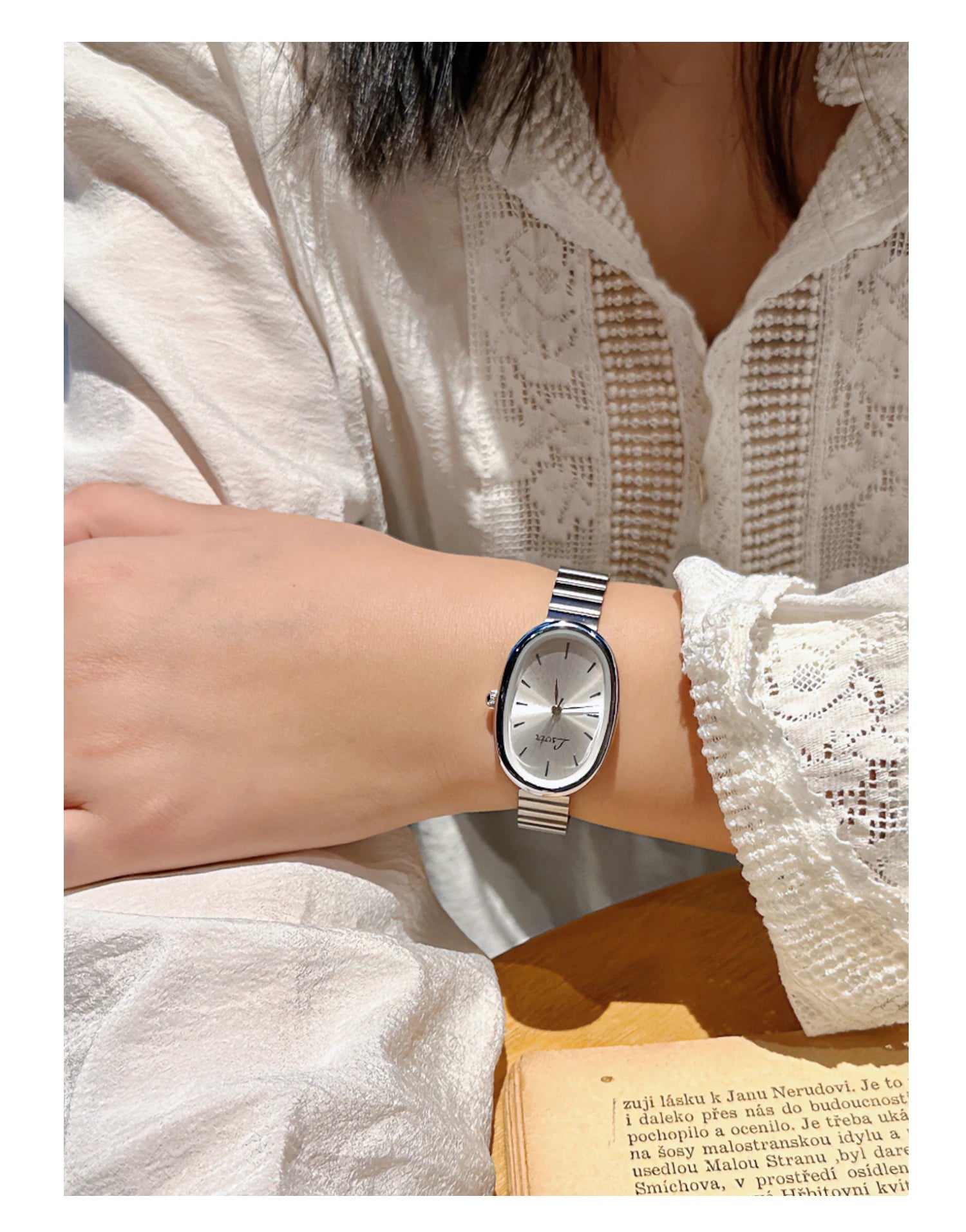 GENT – Silver Stainless Steel Oval Watch – 071