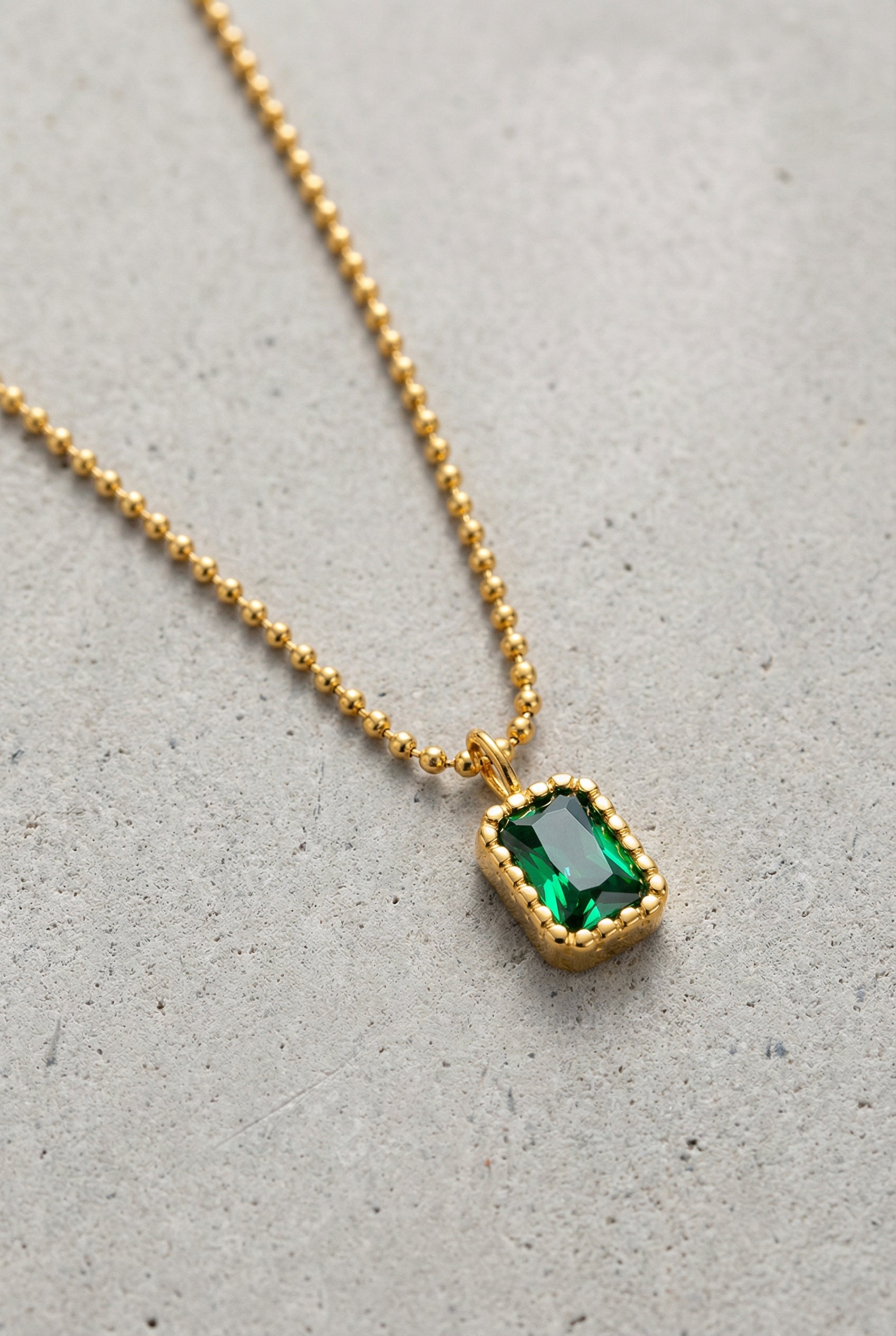 PORTO – Gold Plated Emerald Rectangle Pendant Necklace – 044
