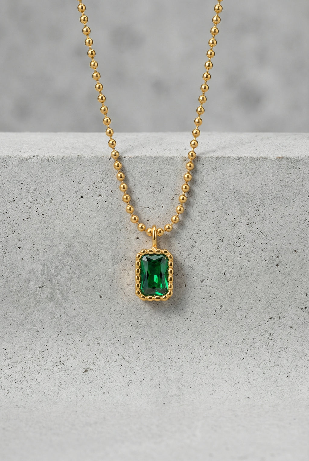 PORTO – Gold Plated Emerald Rectangle Pendant Necklace – 044