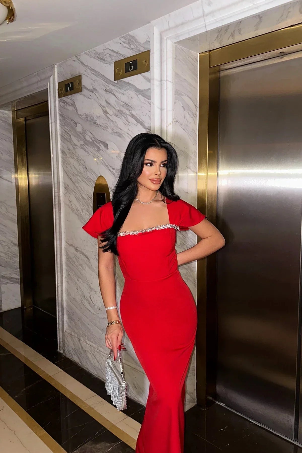 POSITANO – Square-Neck Bodycon Dress – 5005