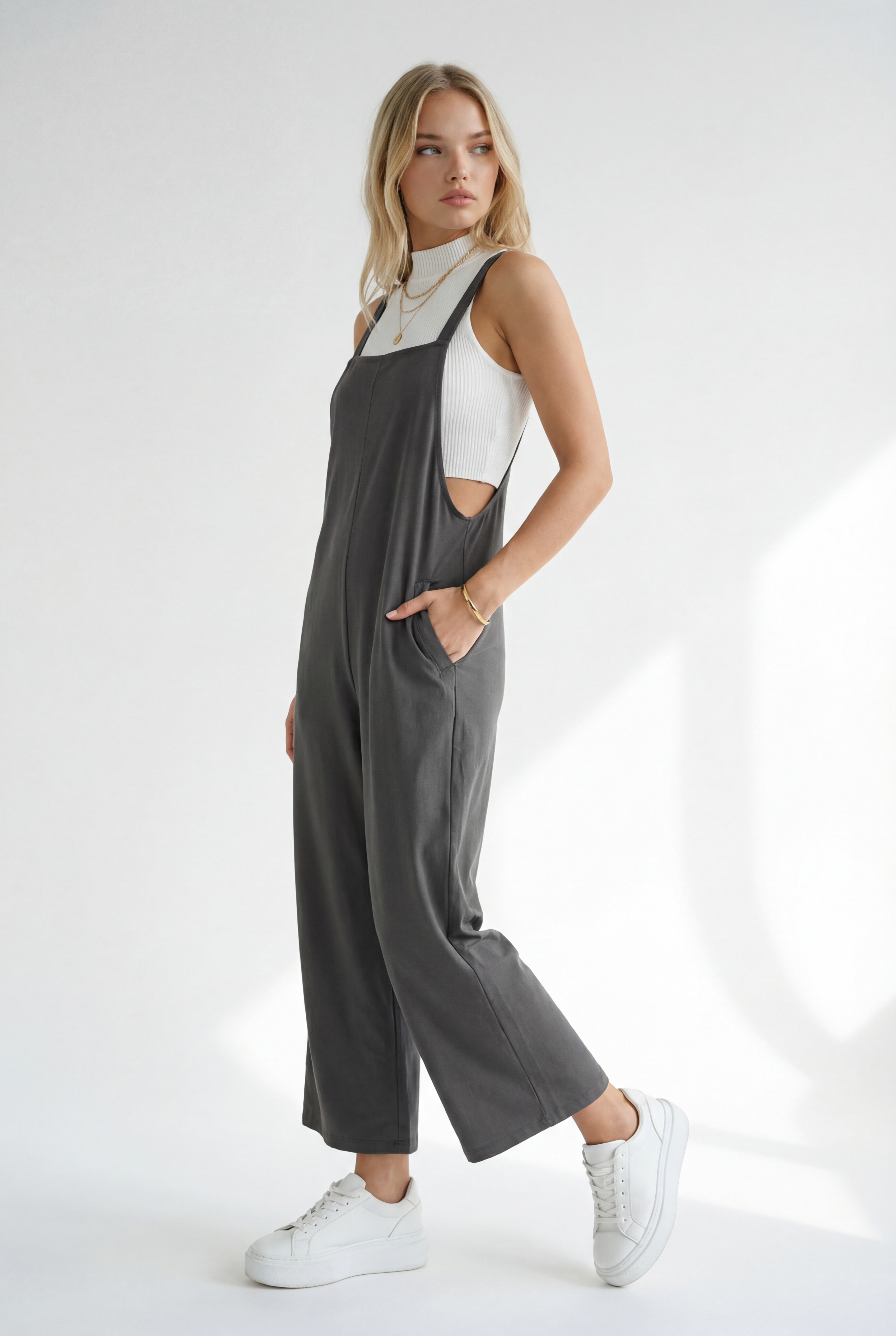 BARCELONA – Wide-Leg Jumpsuit – 024